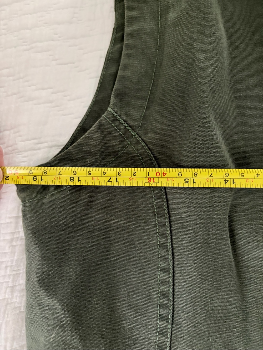 Vintage Woolrich Olive Green Field Vest with Brown Corduroy Collar - Picture 6 of 6